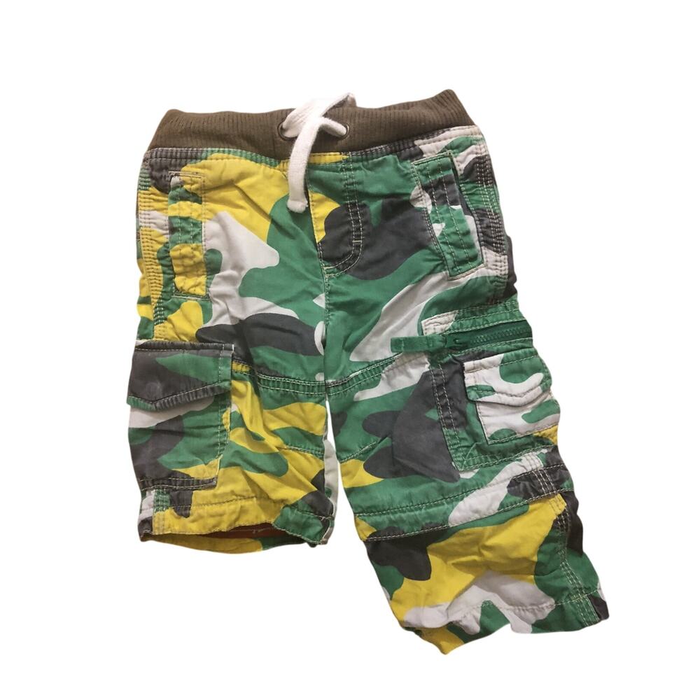 Mini Boden Green Camo Shorts 12-18m